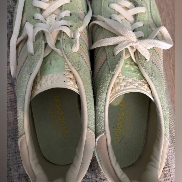 Pastel Green Adidas Gazelle - Picture 6 of 7